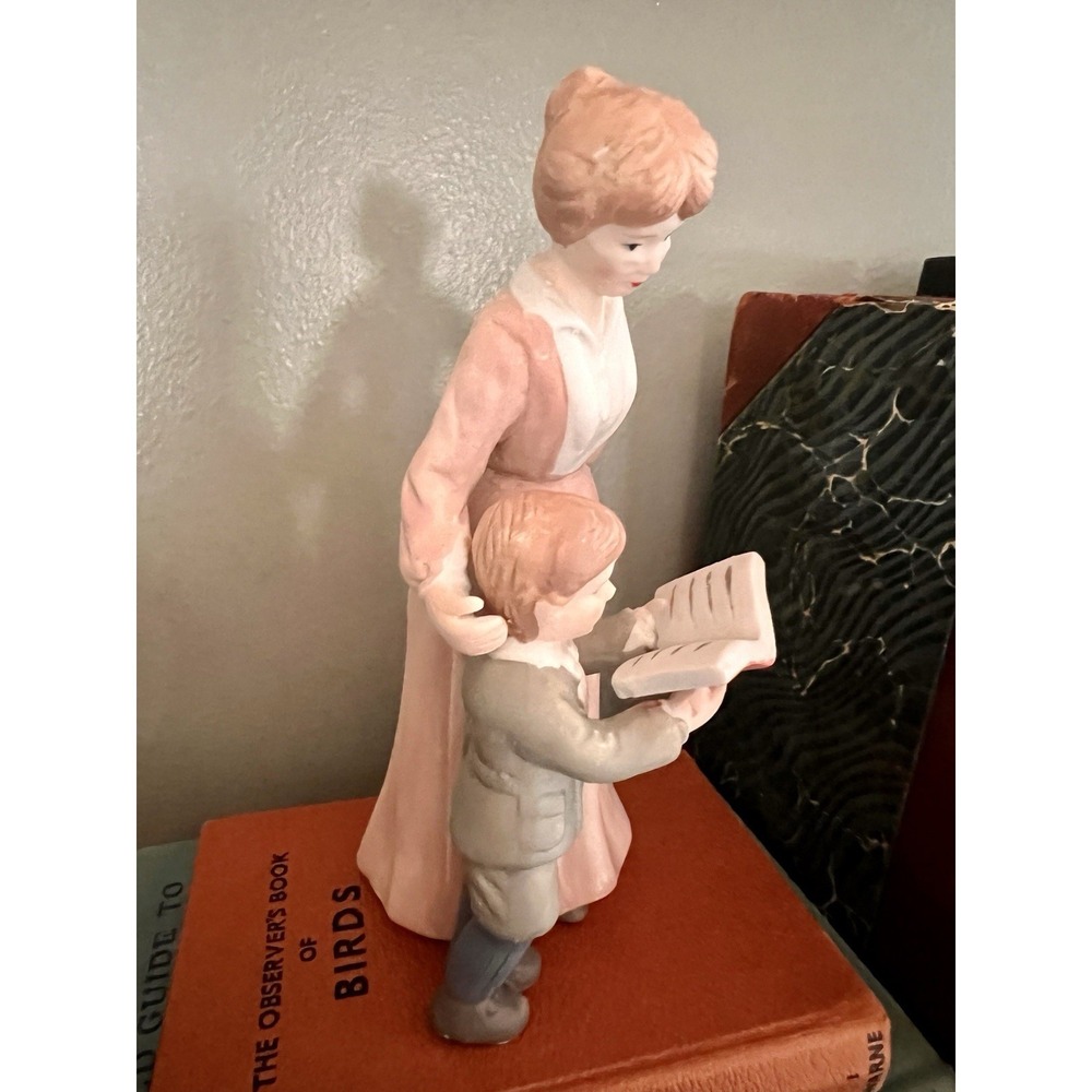 Figurine Enesco Treasured Memories Teacher Pupil 1985 Porcelain Vintage Decor - Picture 4 of 6